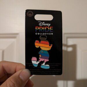 Mickey Mouse Rainbow Silhouette Pin - Disneyland Resort - Pride Collection NWT